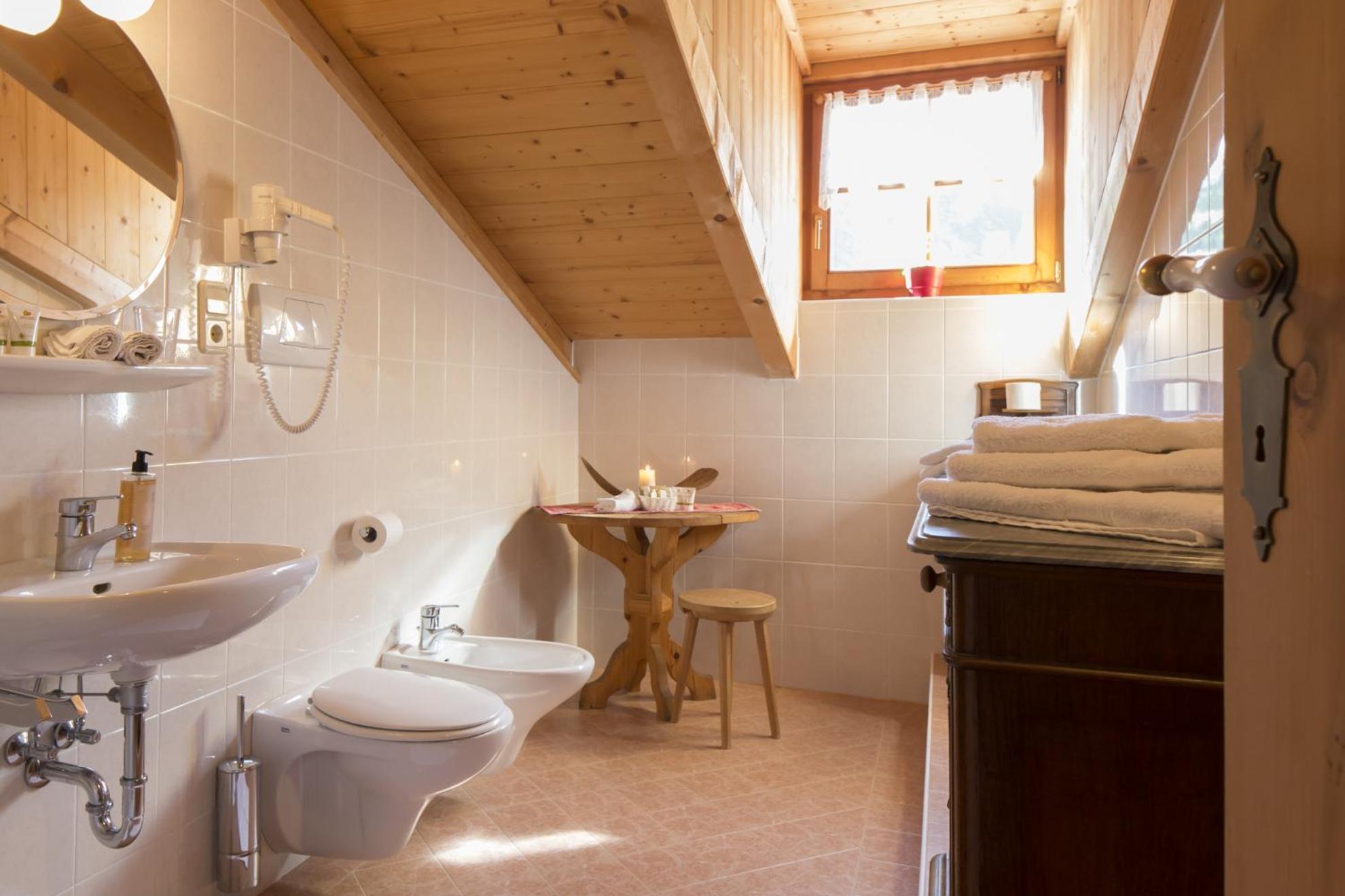 Appartement Pichler Dobbiaco Habitación foto